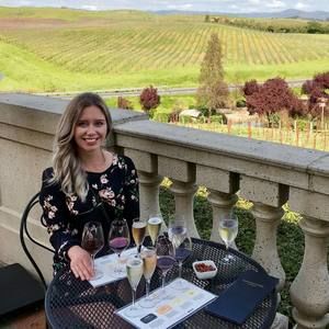 Meet your Posher, Tavia